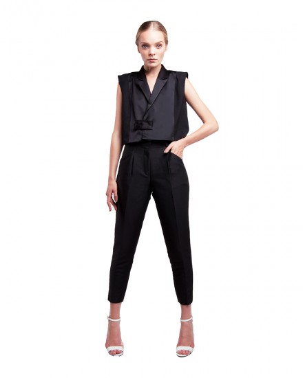 PLEAT BACK CREPE TOP